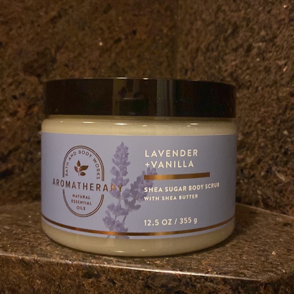 💜 2-pc Set “Lavender & Vanilla” BBW Aromatherapy Body Wash + Scrub, Full Sz NWT - Picture 6 of 12